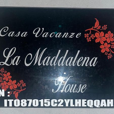 La Maddalena House Apartment Catania Exterior photo