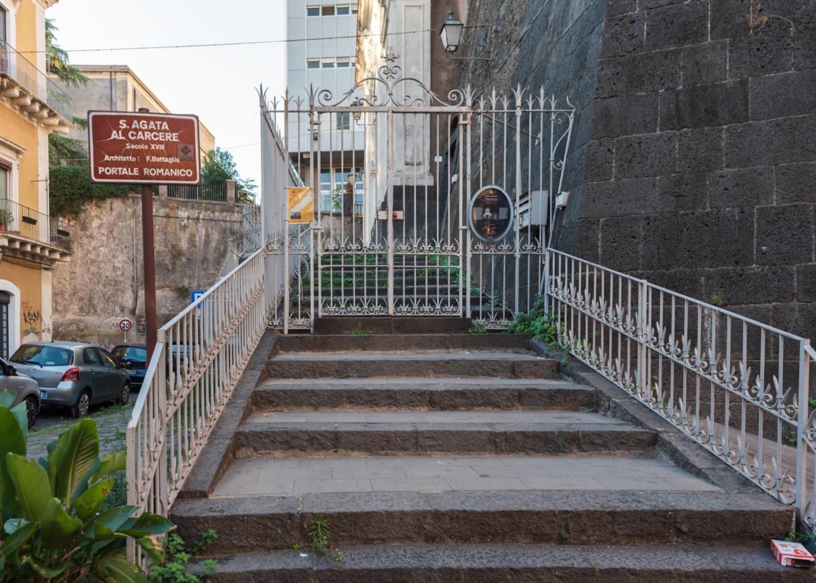 La Maddalena House Apartment Catania Exterior photo